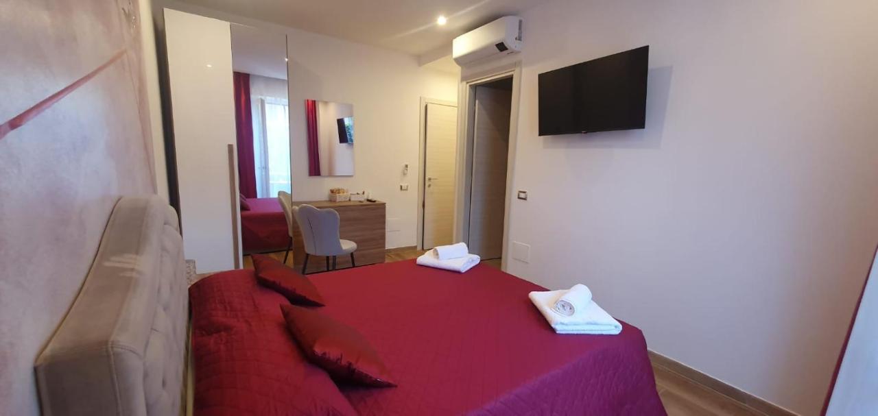 Prisco House Bed & Breakfast Рим Екстериор снимка