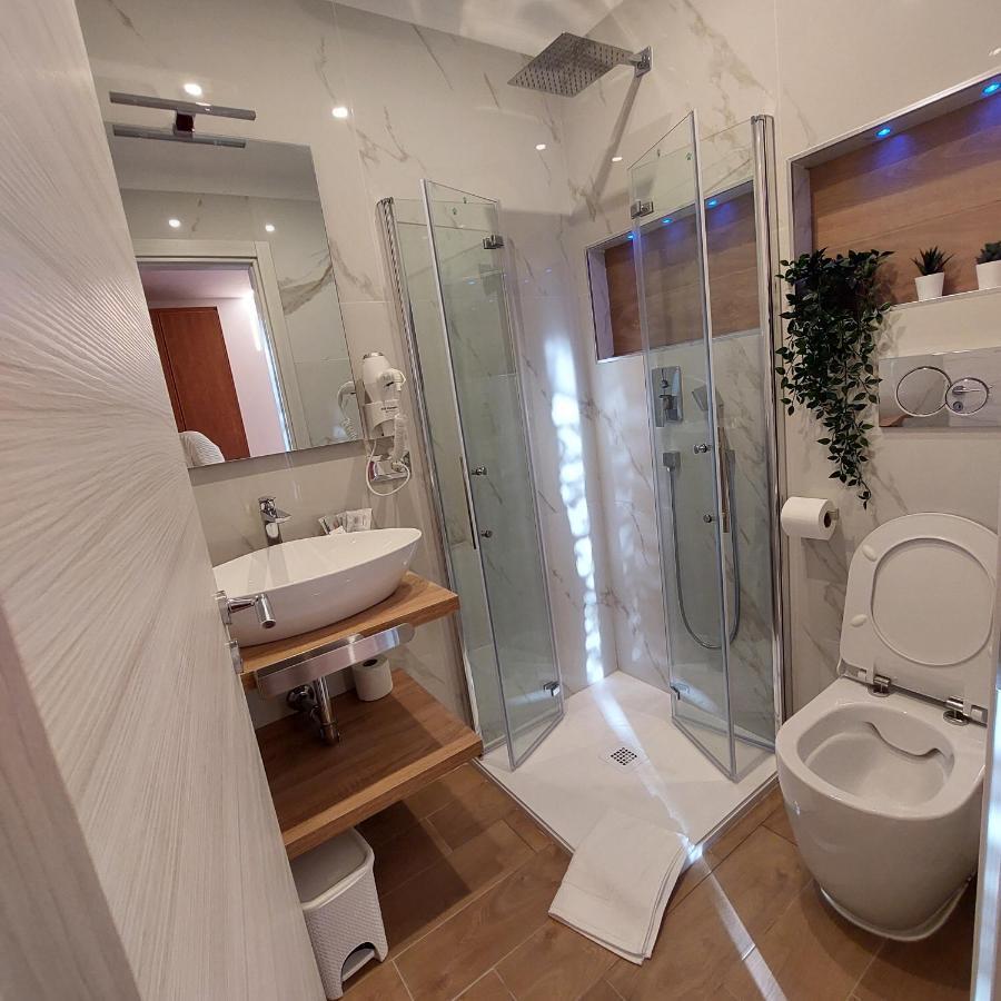 Prisco House Bed & Breakfast Рим Екстериор снимка